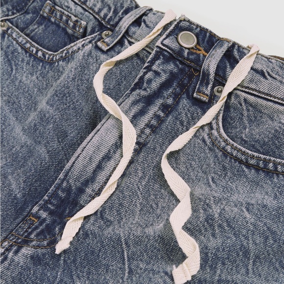 Good American Barrel Jeans NWT - Picture 4 of 9